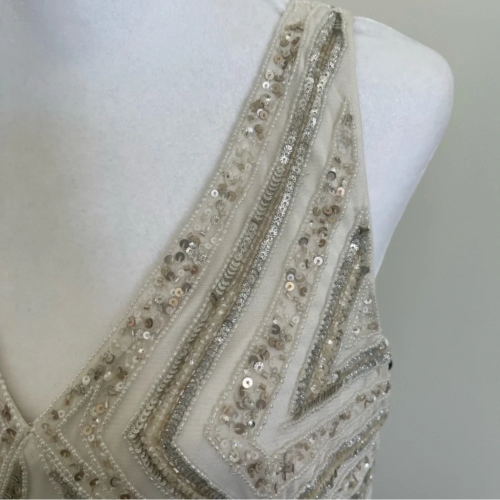 Adrianna Papell Beaded V-Neck Sheath Dress Size 8 NEW - Picture 3 of 15